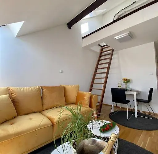 Apartamento Lovely *